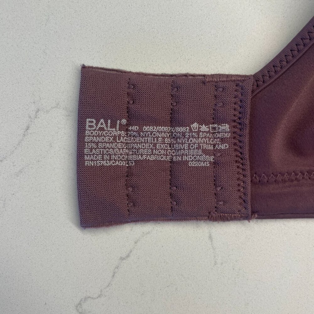 Bali Passion‎ For Comfort  Smoothing & Light Lift Bra in Purple, Size,44D - Picture 3 of 4